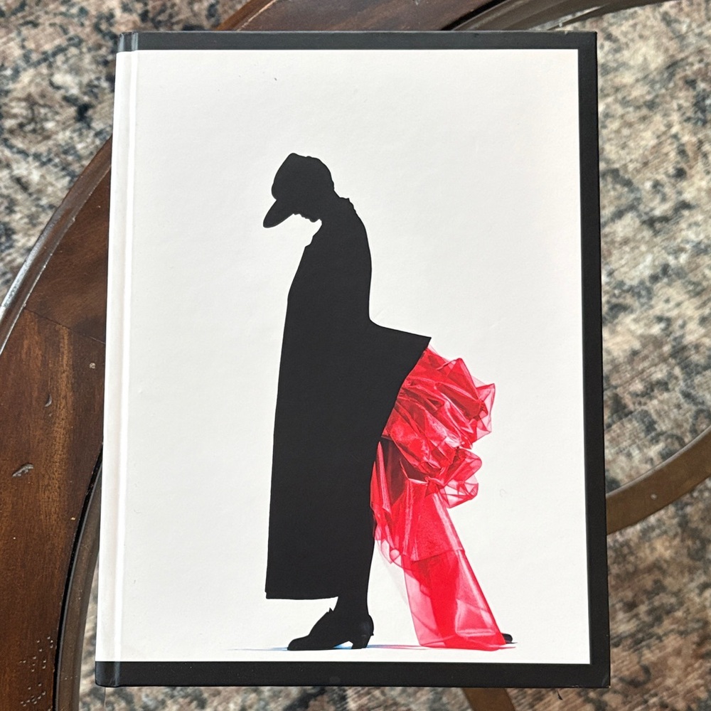 Fashion 150 Hardcover Coffee Table Book - White & Red